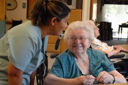 nurse speaking to senior resident